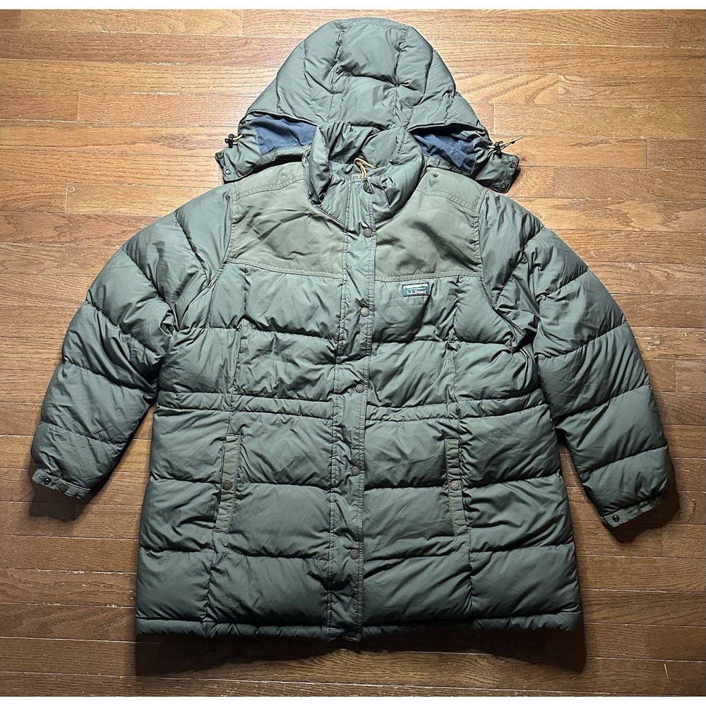 LL Bean Women's Mountain Classic Down Parka Hooded Quilted Kelp Green‎ Size 2XL